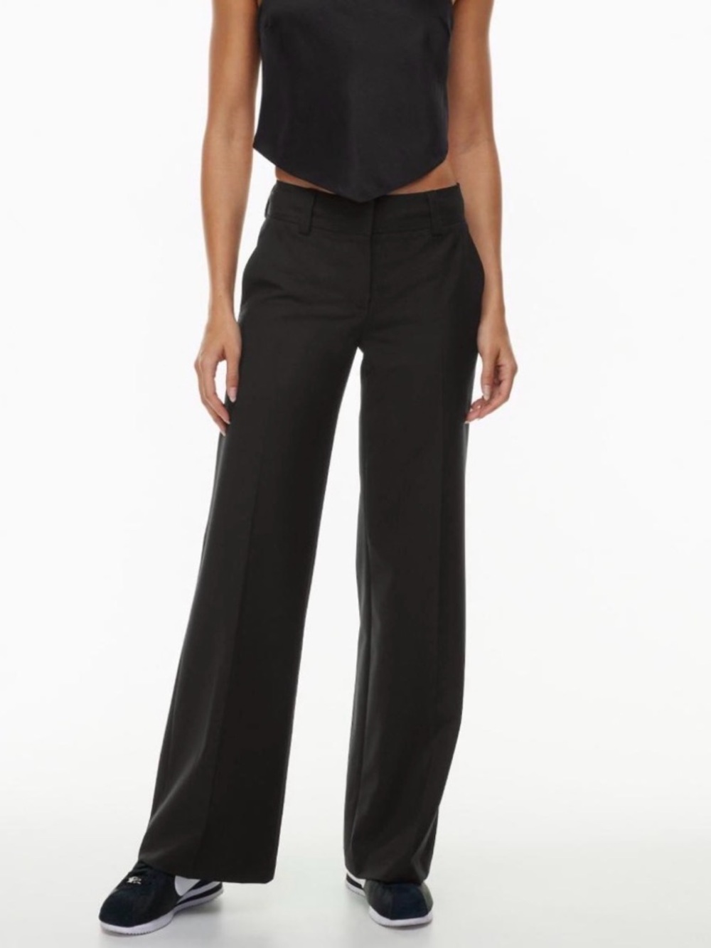 Aritzia Straight Leg Pants in Black